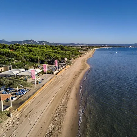 Отель Belambra Clubs Presqu'ile De Giens - Riviera Club Йер