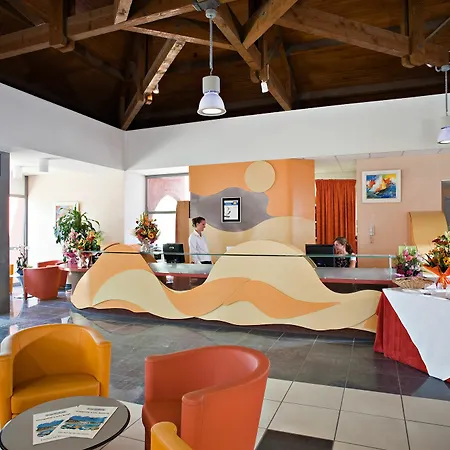 Belambra Clubs Presqu'ile De Giens - Riviera Club Готель 3*